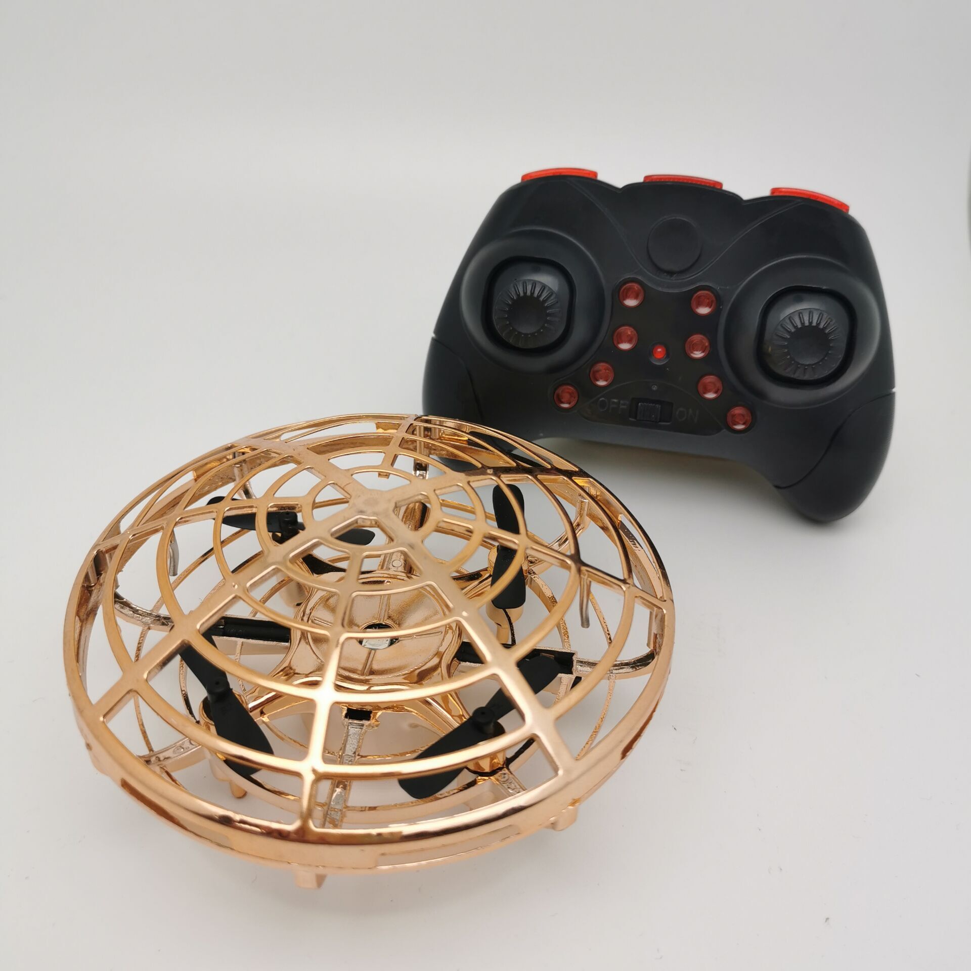 跨境爆款ufo悬浮飞碟感应飞行器 迷你智能玩具手势儿童感应飞碟