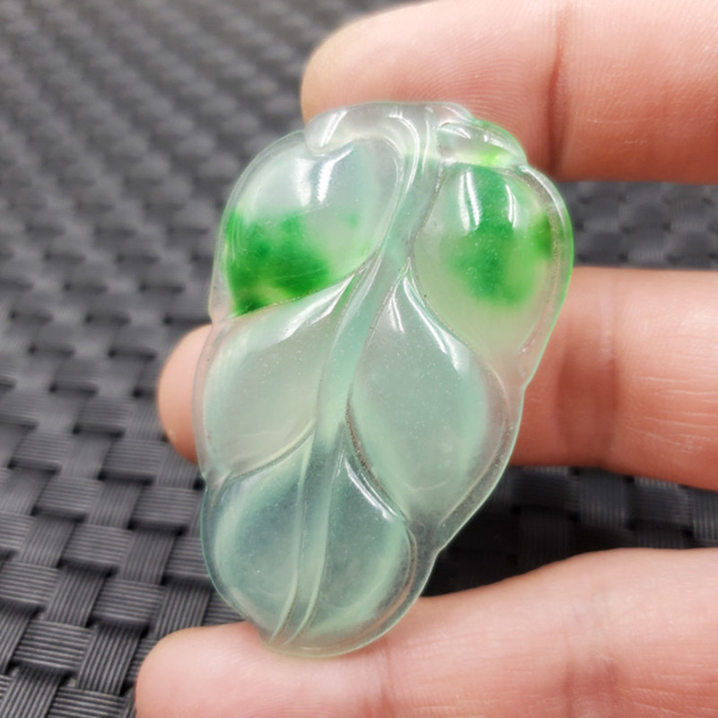 玉石飘花玉金枝玉叶挂件冰种石英岩玉树叶吊坠项链坠
