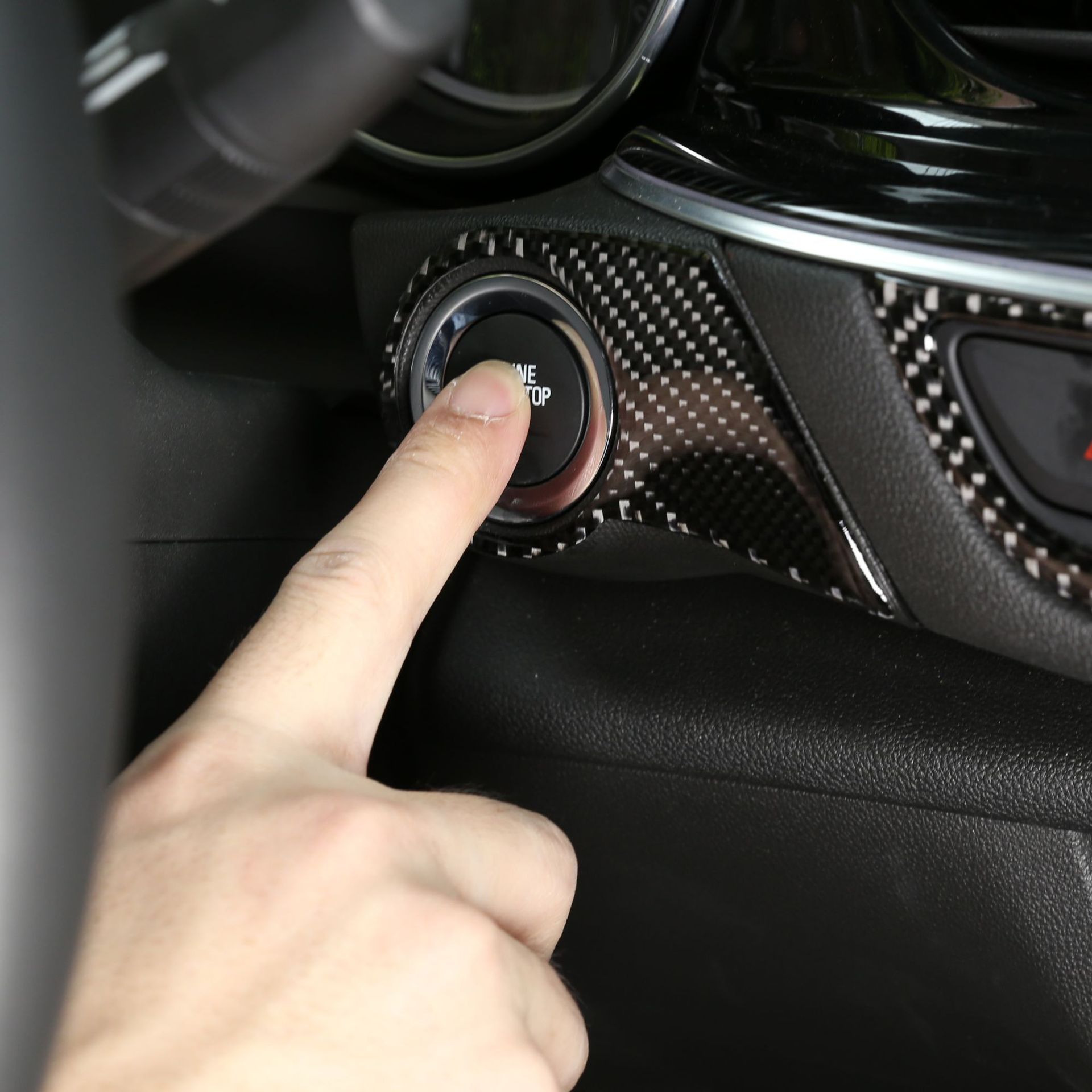 适用于17-20款别克新君威一键启动贴内饰改装配件真碳纤维装饰