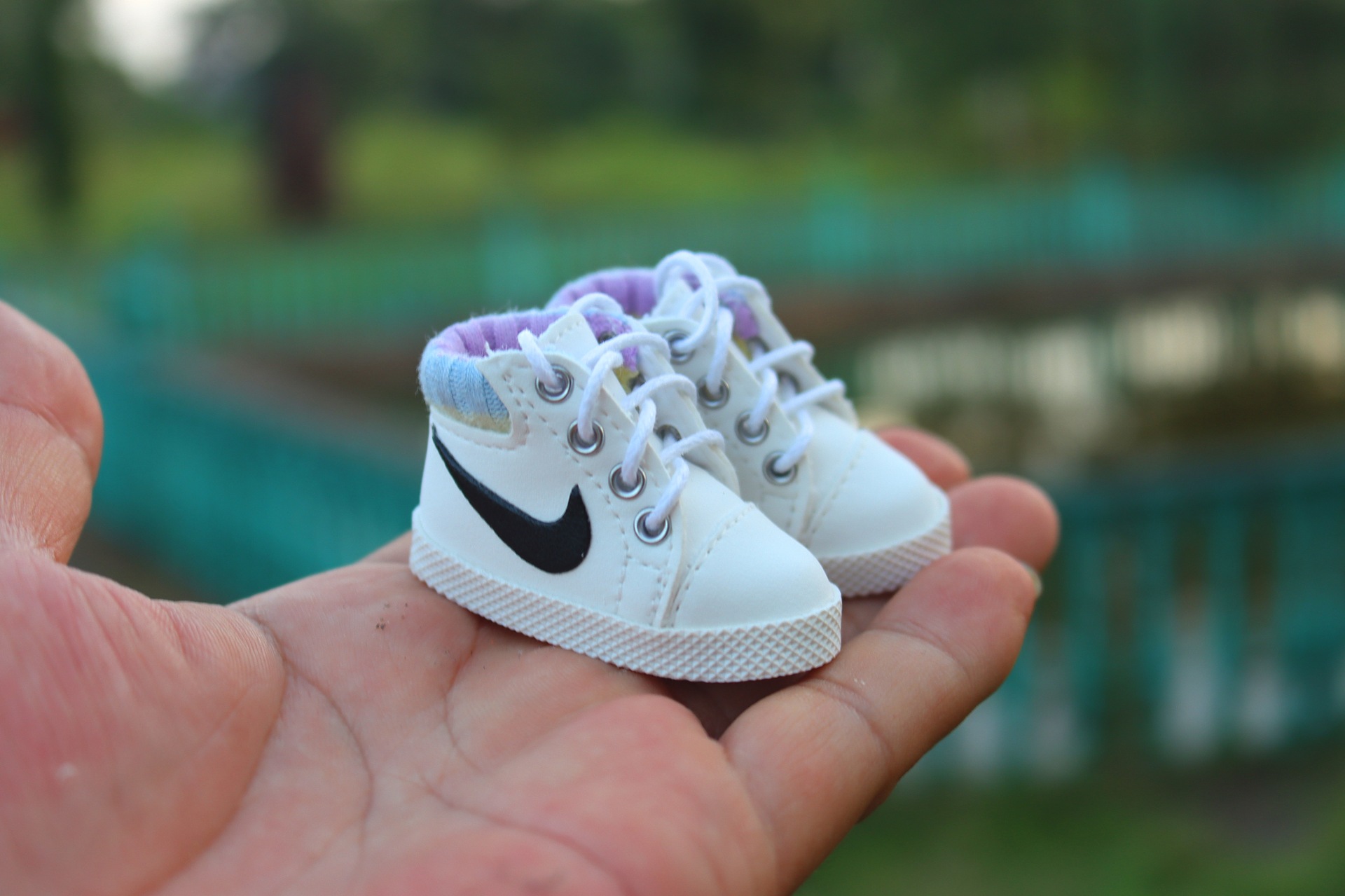 bjd娃娃鞋6分针织拼接撞色运动鞋粉色白色可来图定制