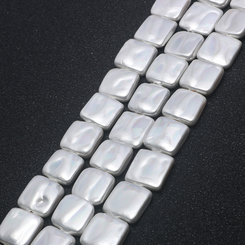 厂家直销天然正方形贝壳片镀色diy饰品项链耳环散珠古风配件批发