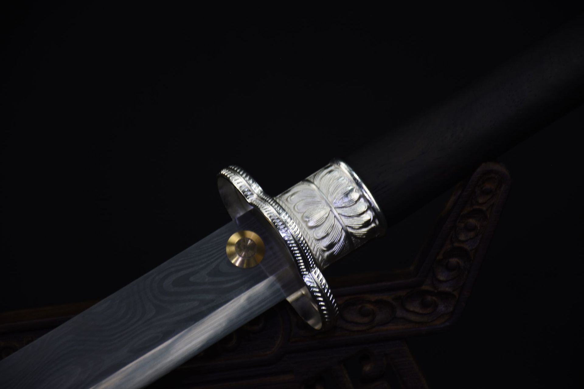 龙泉市刀剑高锰钢镇宅宝剑传统康熙战刀一体双手刀收藏刀具未开刃