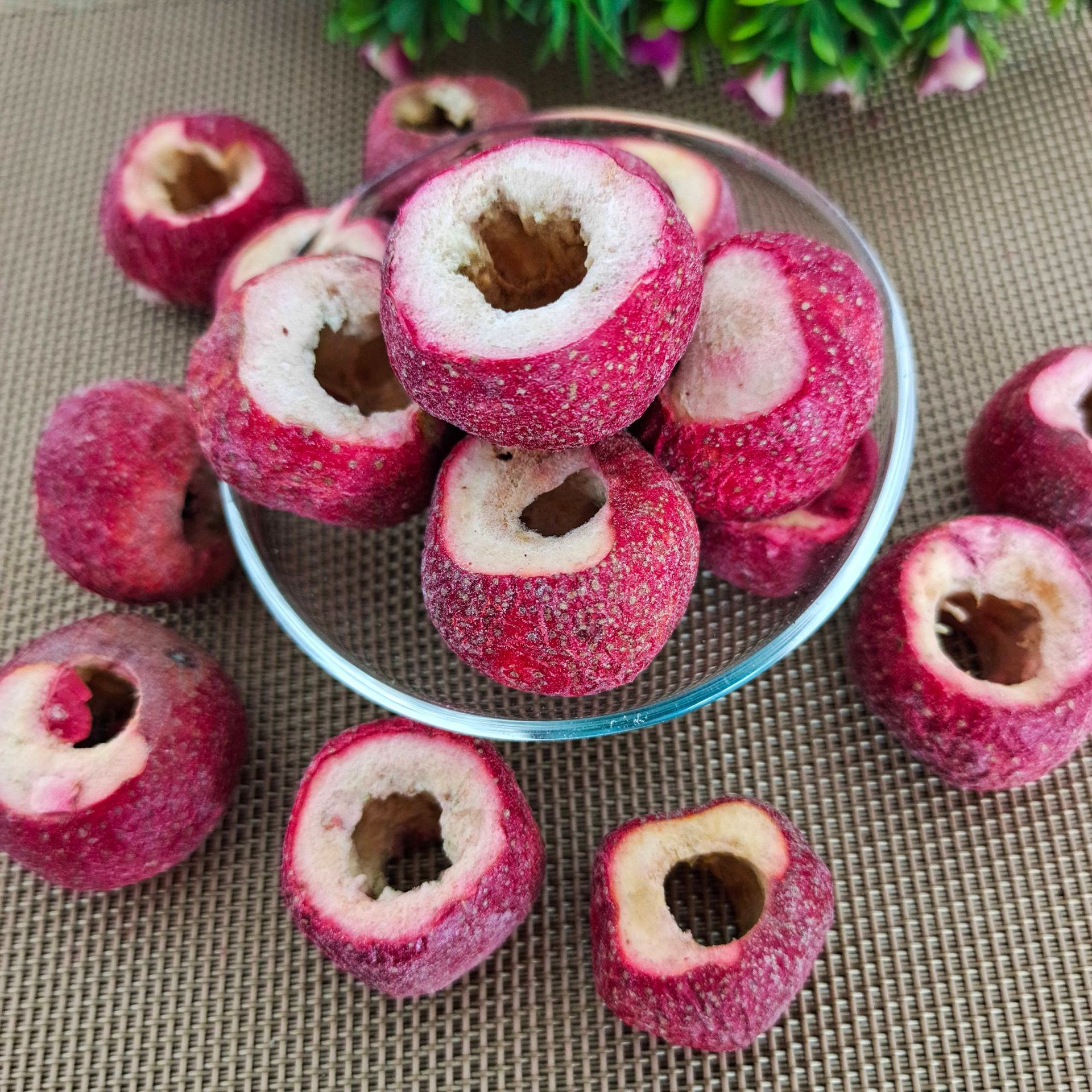 冻干山楂散货批发 无核山楂球山里红冻干果无籽 花果茶批发安国市