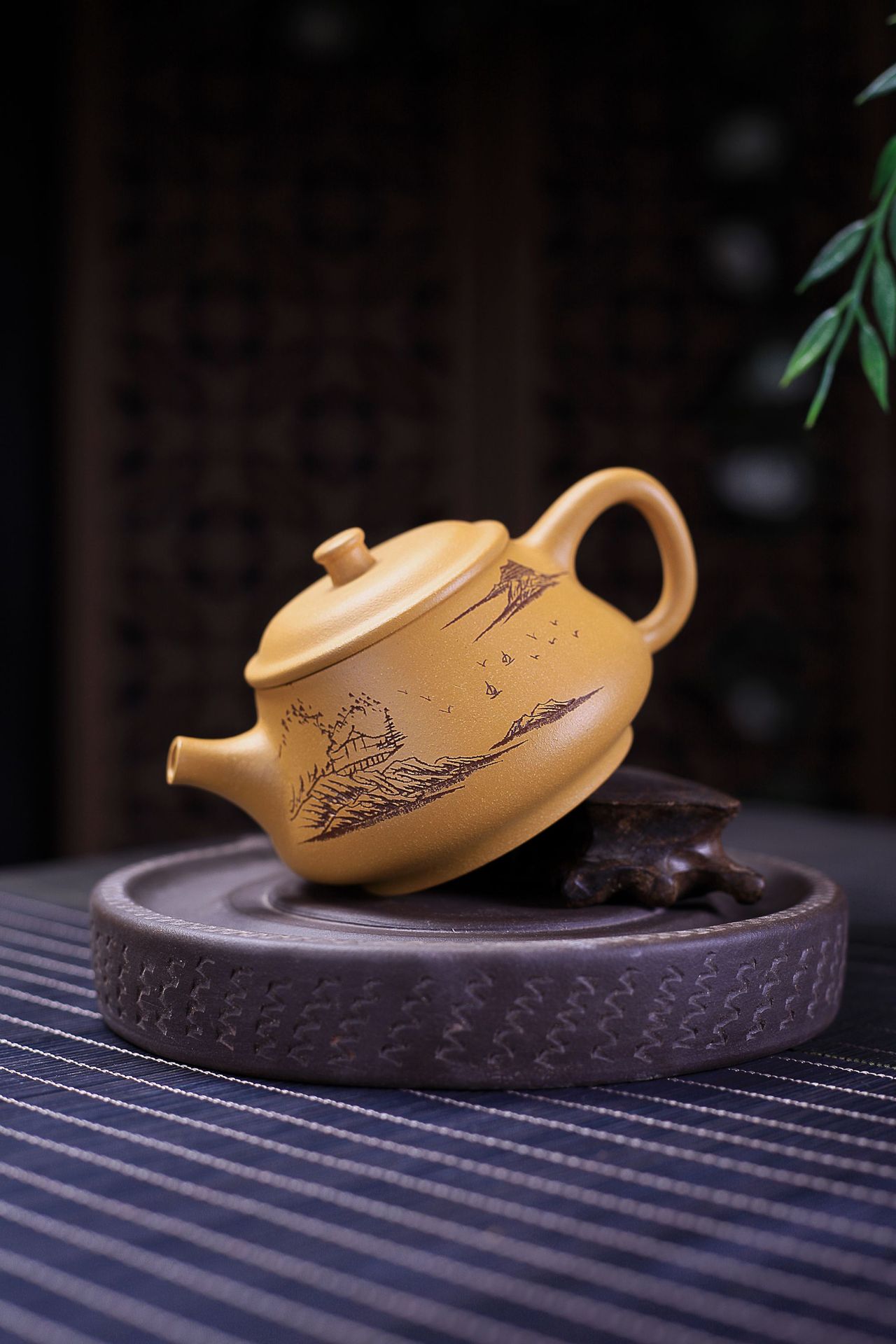 宜兴厂家直销原矿紫砂壶原矿段泥刻绘山水潘壶名家全手工泡茶壶