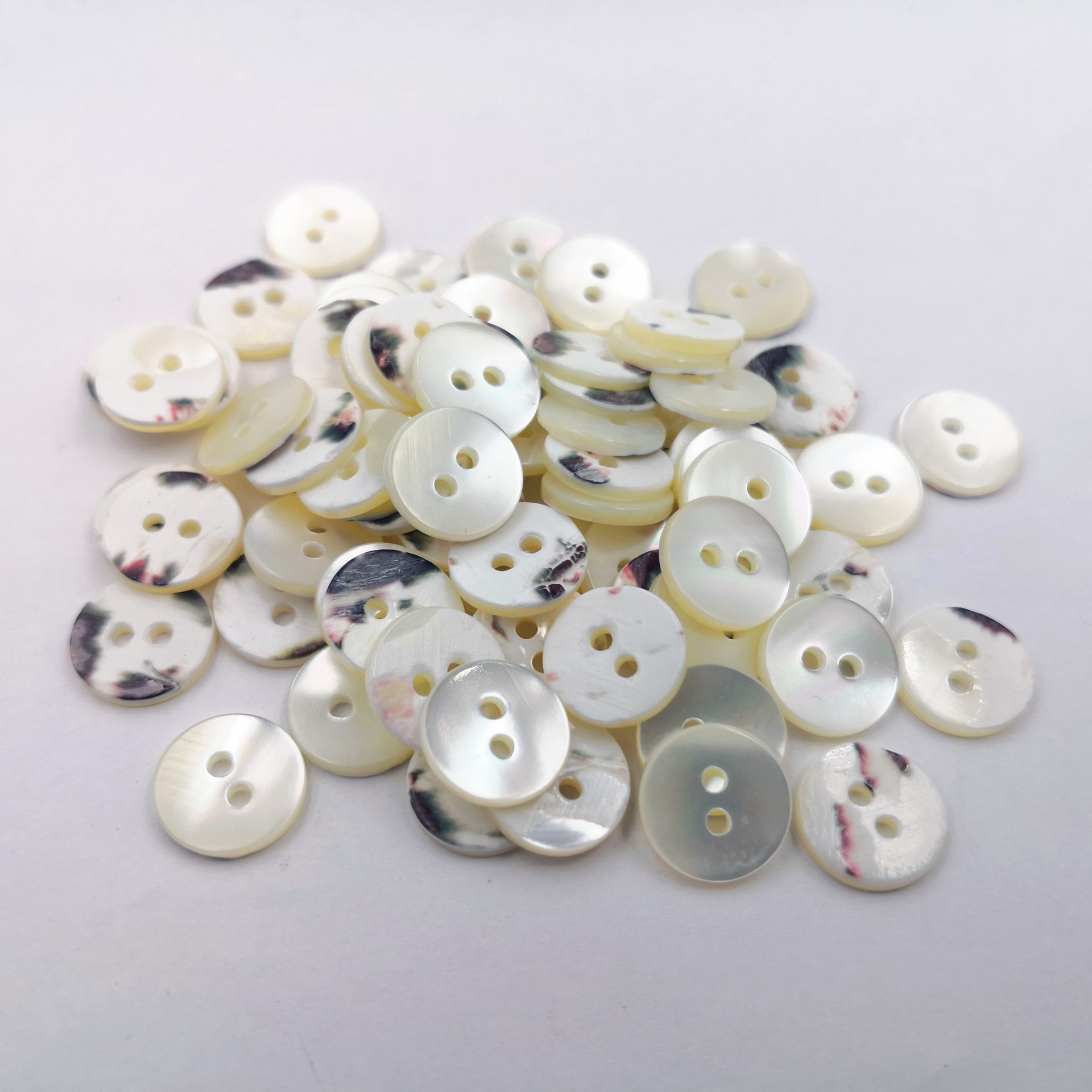 厂家直销 圆形平面两眼马蹄螺 塔罗扣 淡水贝壳扣 马氏贝衬衫纽扣