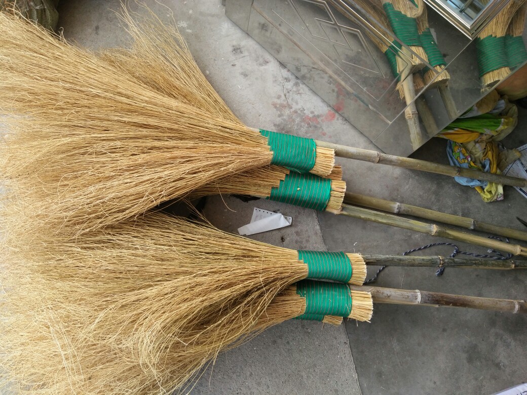 室外大号毛竹扫把大街工厂金丝草扫把铁扫把手工扫把铁笤帚扫植物