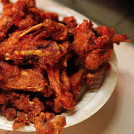 批发qq鸡架冷冻腌制半成品鸡架qq骨架小吃炸串油炸500g厂家批发