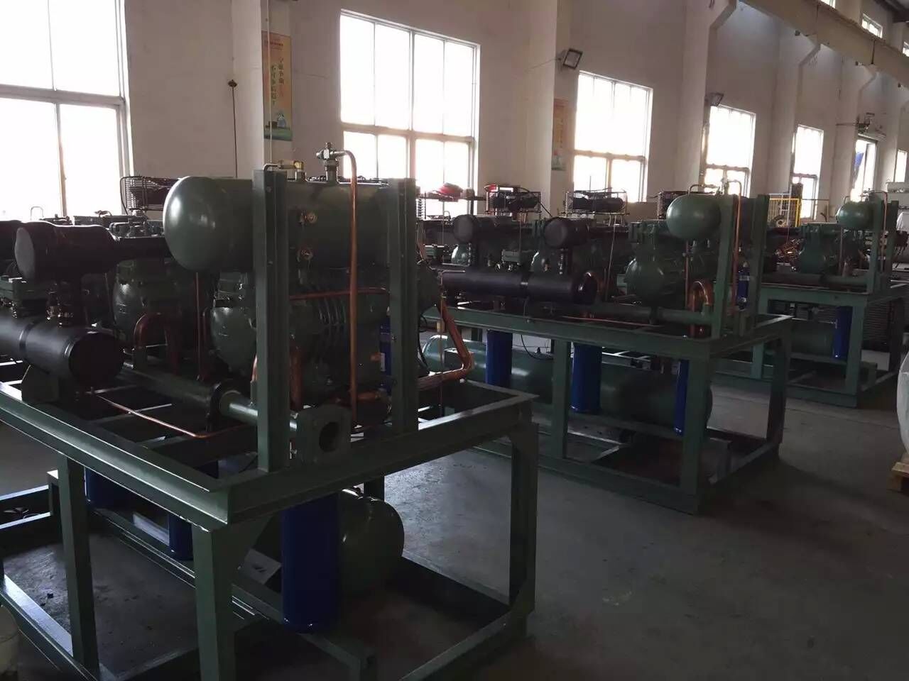 格力凌达压缩机qxc187re030g空调制冷压缩机