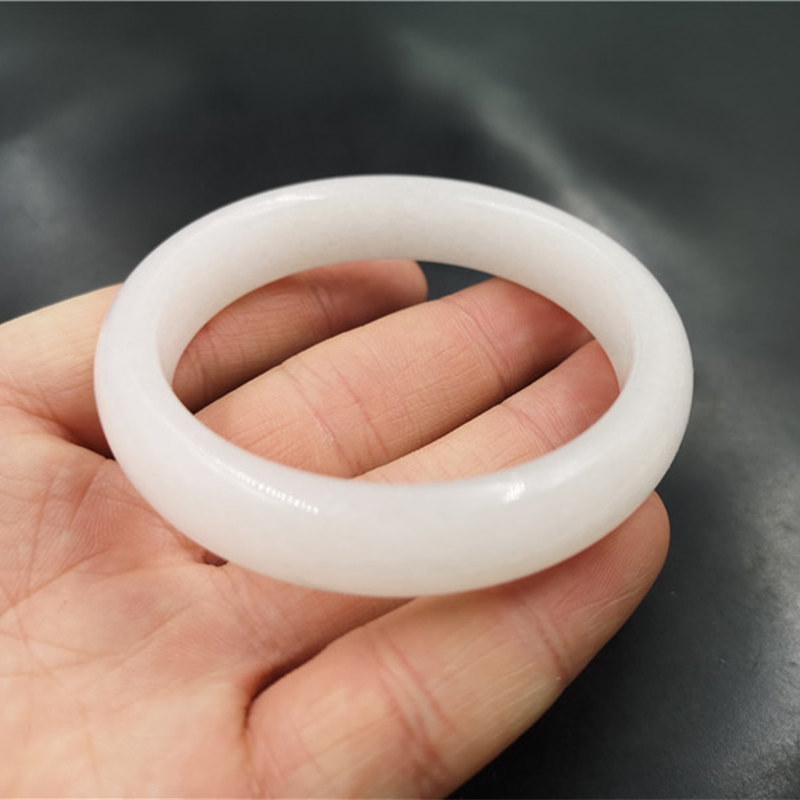 老玉匠 白玉手镯 地摊玉手镯 女款白色玉镯子