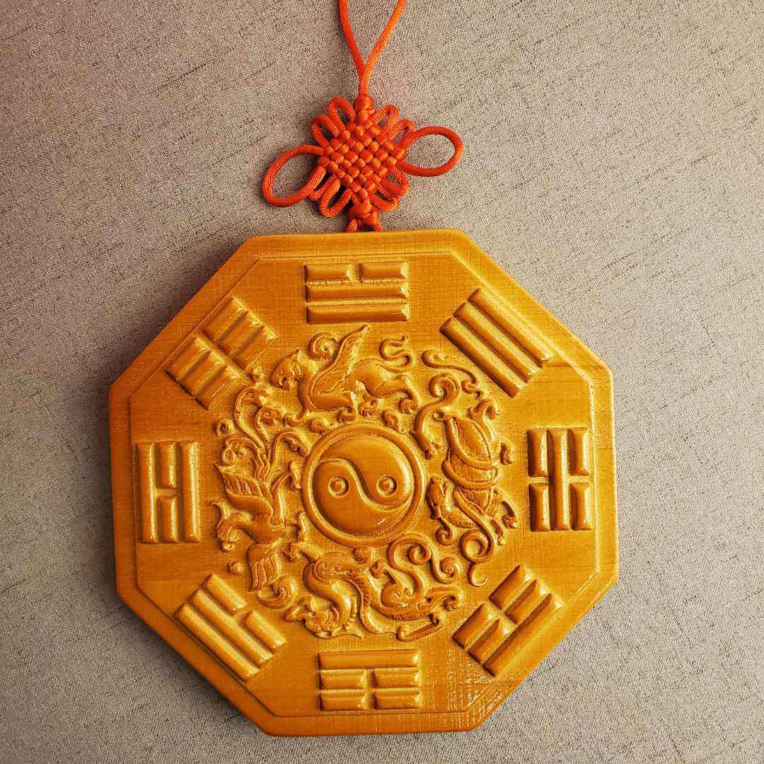 厂家批发桃木四神八卦镜缺角补角八卦牌青龙白虎朱雀玄武风水用品