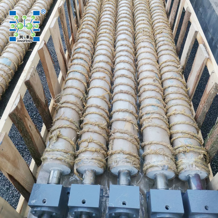 陶瓷筛辊φ102*1420mm 陶瓷圆辊筛