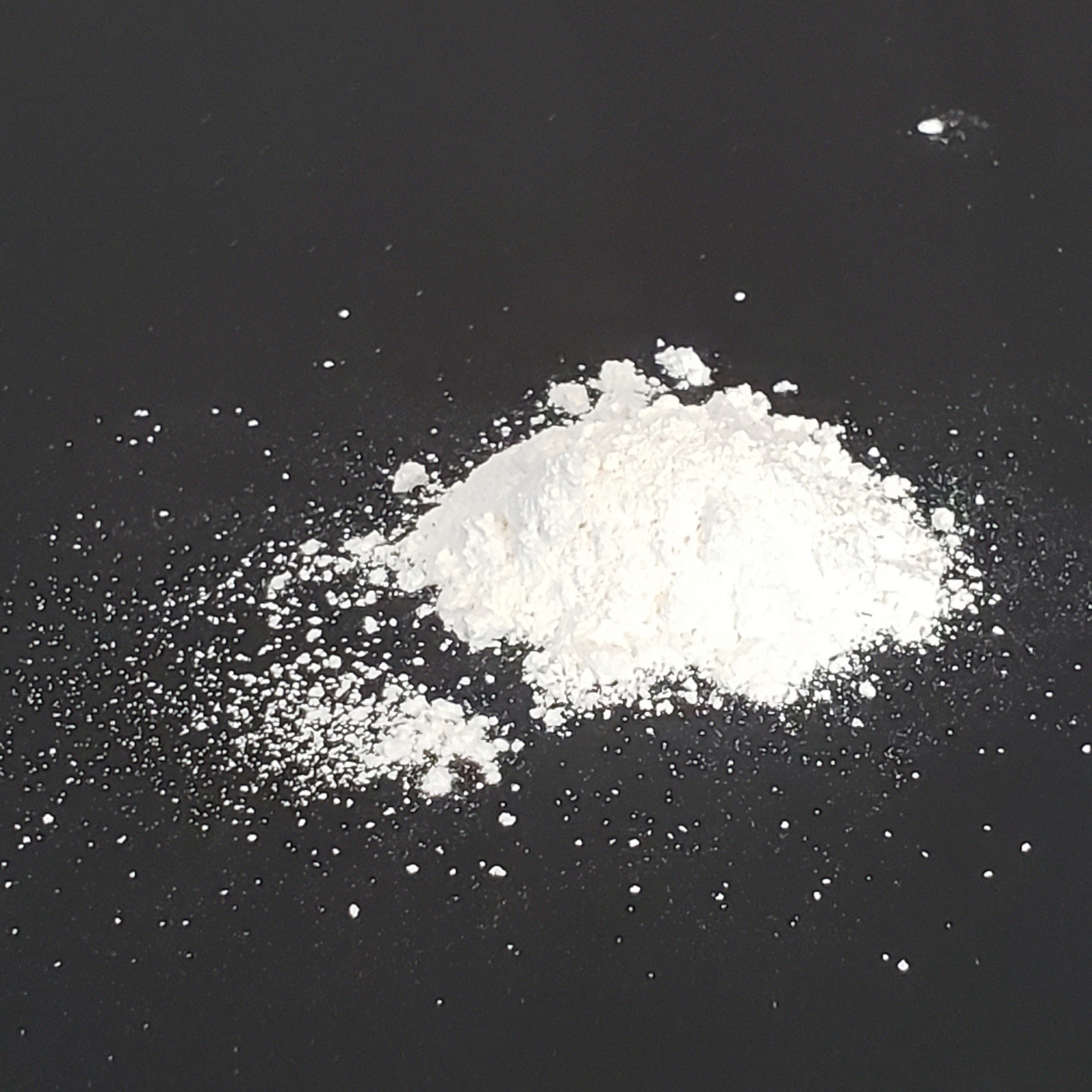 高含量活性的聚酰胺蜡粉性价比高易分散控流挂防沉降