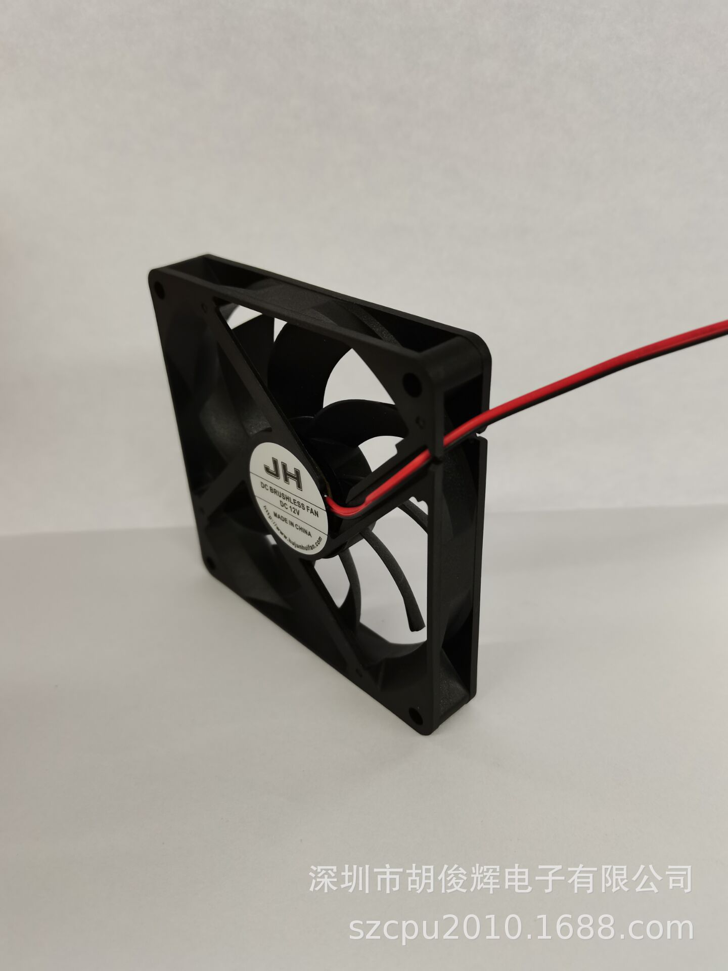 厂家直销9015散热风扇风量大寿命长噪音低价格优惠