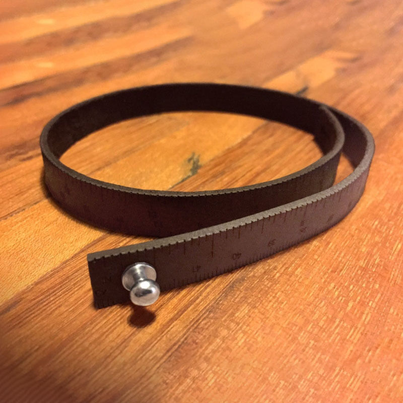 复古时尚皮革卷尺 学习办公用手腕尺子 便携量衣尺子礼品定制