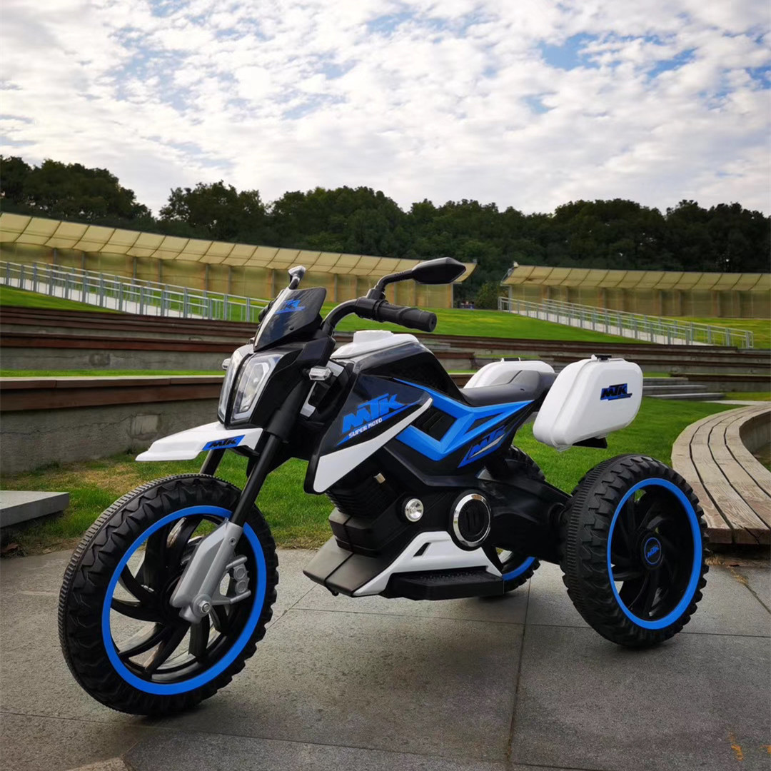 贝多奇新款ktm公爵儿童三轮电动摩托车男女宝宝小孩玩具车大号电