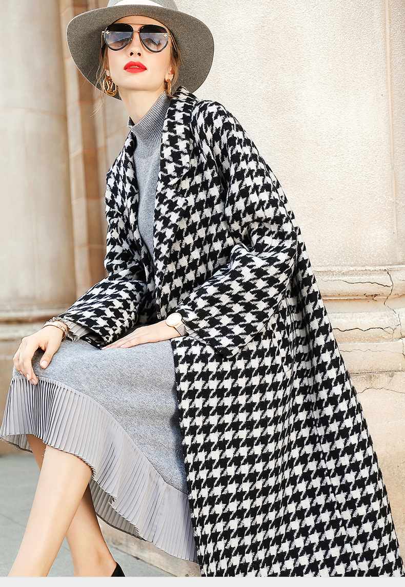 千鸟格羊毛呢子大衣女2020冬装新款宽松中长款双面粗花呢外套