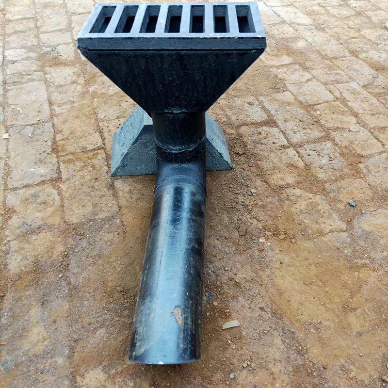 桥梁侧式铸铁排水口公路侧入式雨水斗厂家现货批发铸铁排水口