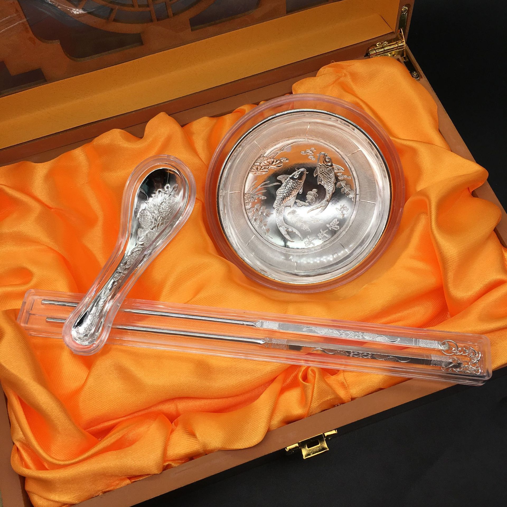 聚福三宝银碗银筷子银勺三件套会销活动银行保险公司礼品随手礼