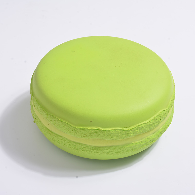 热款马卡龙奶油蛋糕仿真树脂马卡龙纯色小面包慢回弹摄影道具摆件