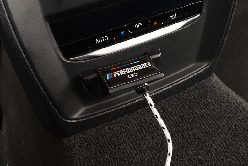 适用于宝马x3x1x2装饰1系6gt新3系5系内饰用品后排充电usb保护盖