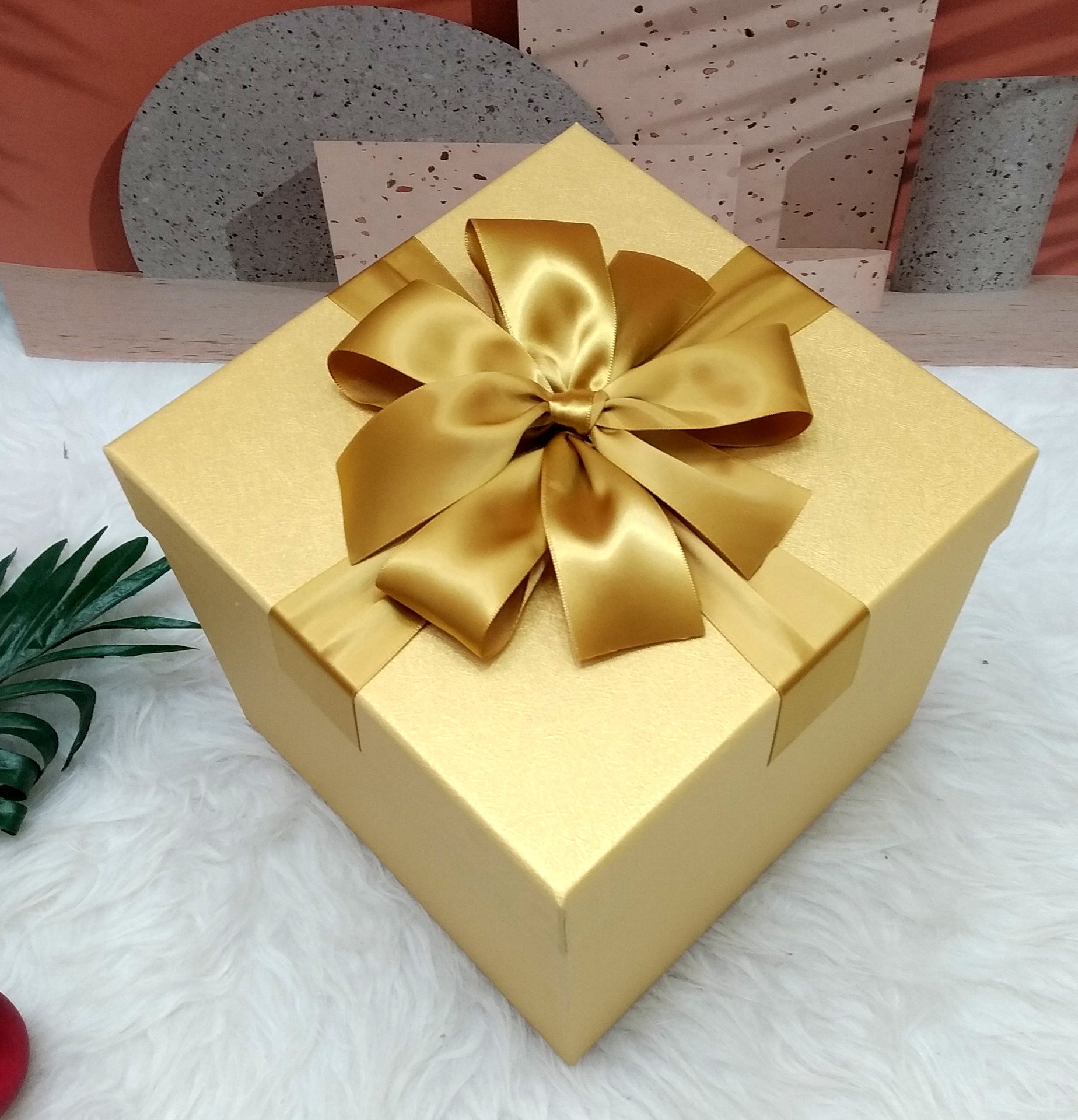 大号白色墨绿色圣诞节礼物包装礼品盒商场活动陈列道具礼物盒