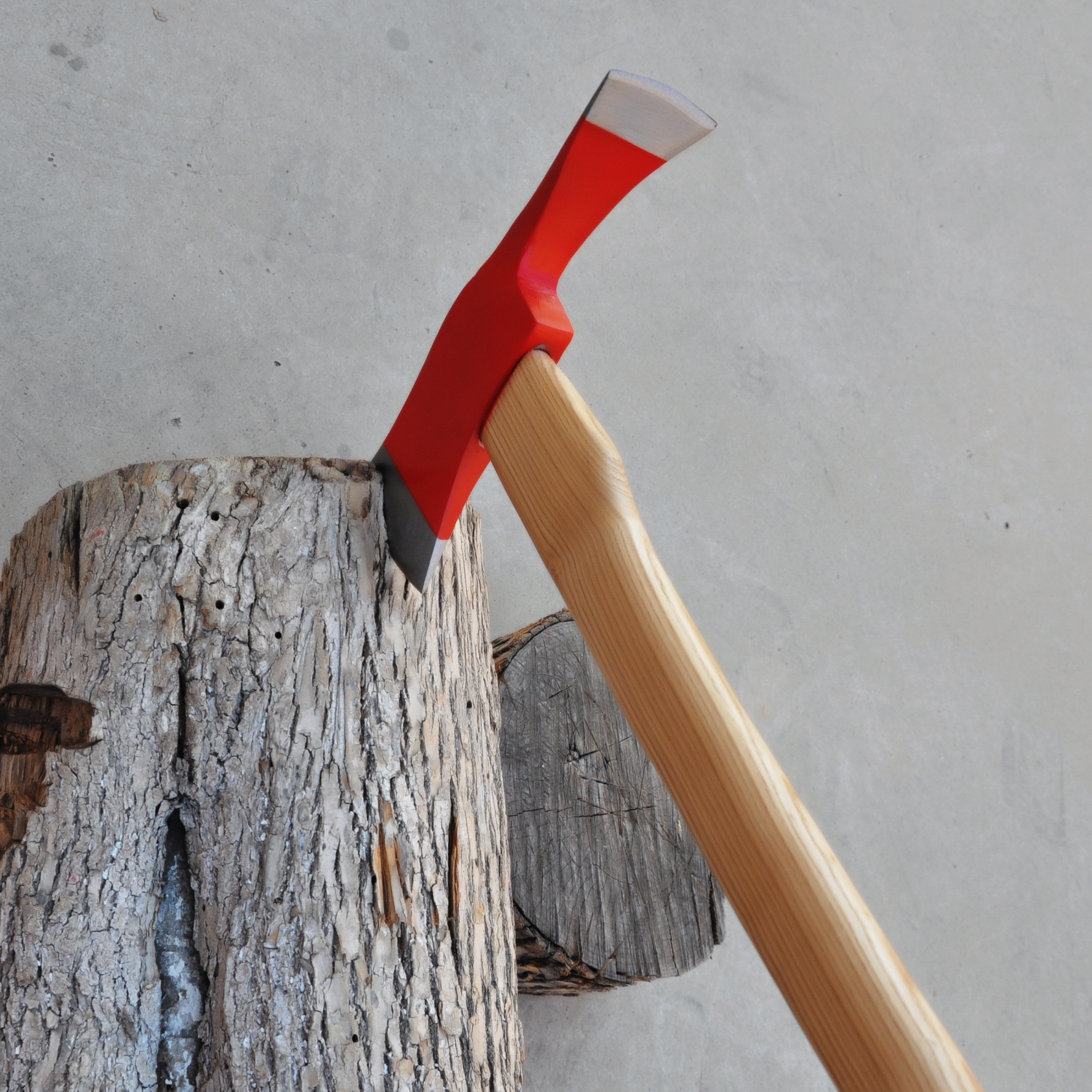 厂家直销消防斧消防镐斧户外斧子战斧劈柴斧开山斧伐木斧