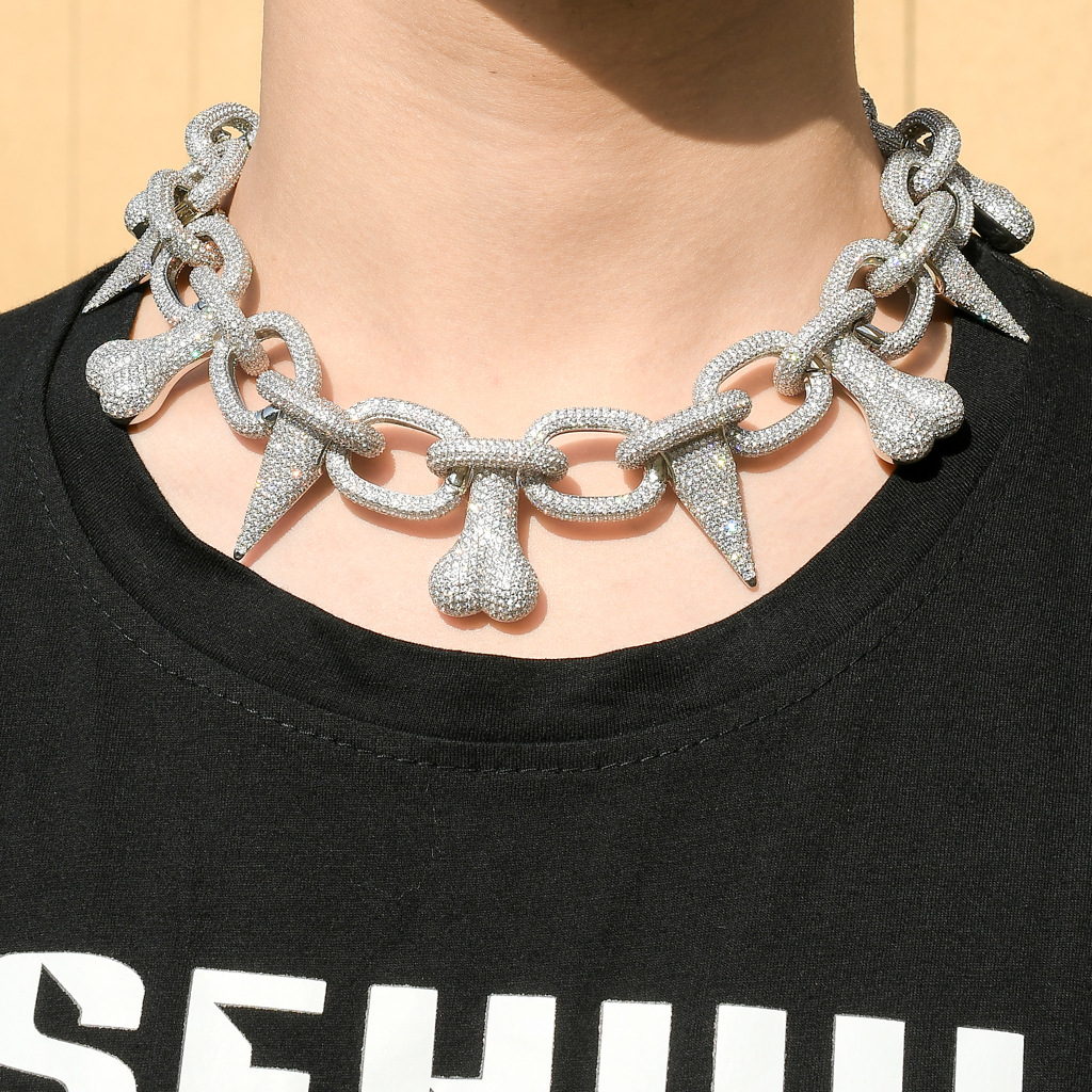 亚马逊欧美新款骨头尖刺项链嘻哈夸张潮人项坠微镶锆石hiphop项链