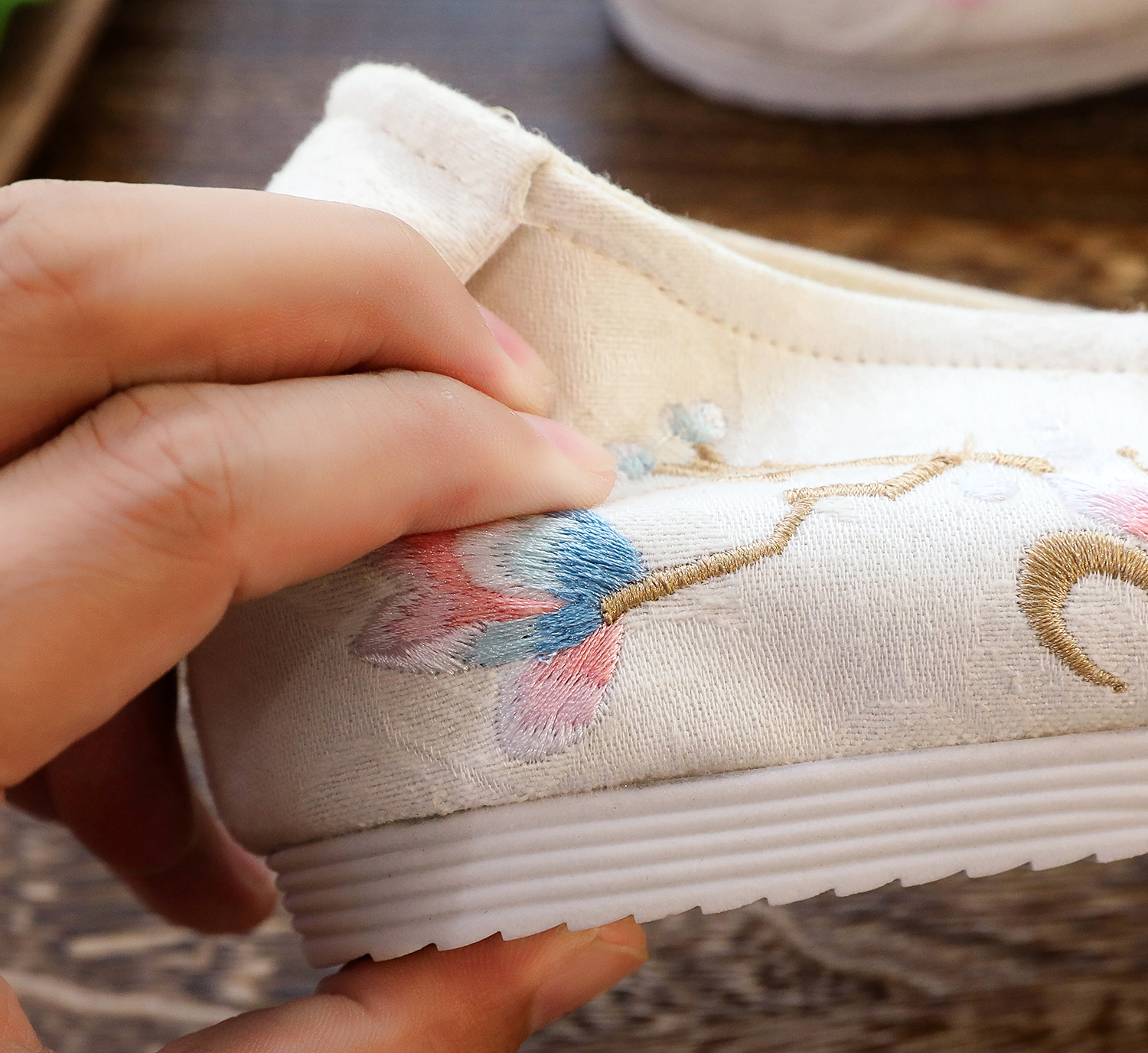 【仙娘】汉服鞋弓鞋民族风中国风复 绣花布鞋女单鞋 低跟鞋