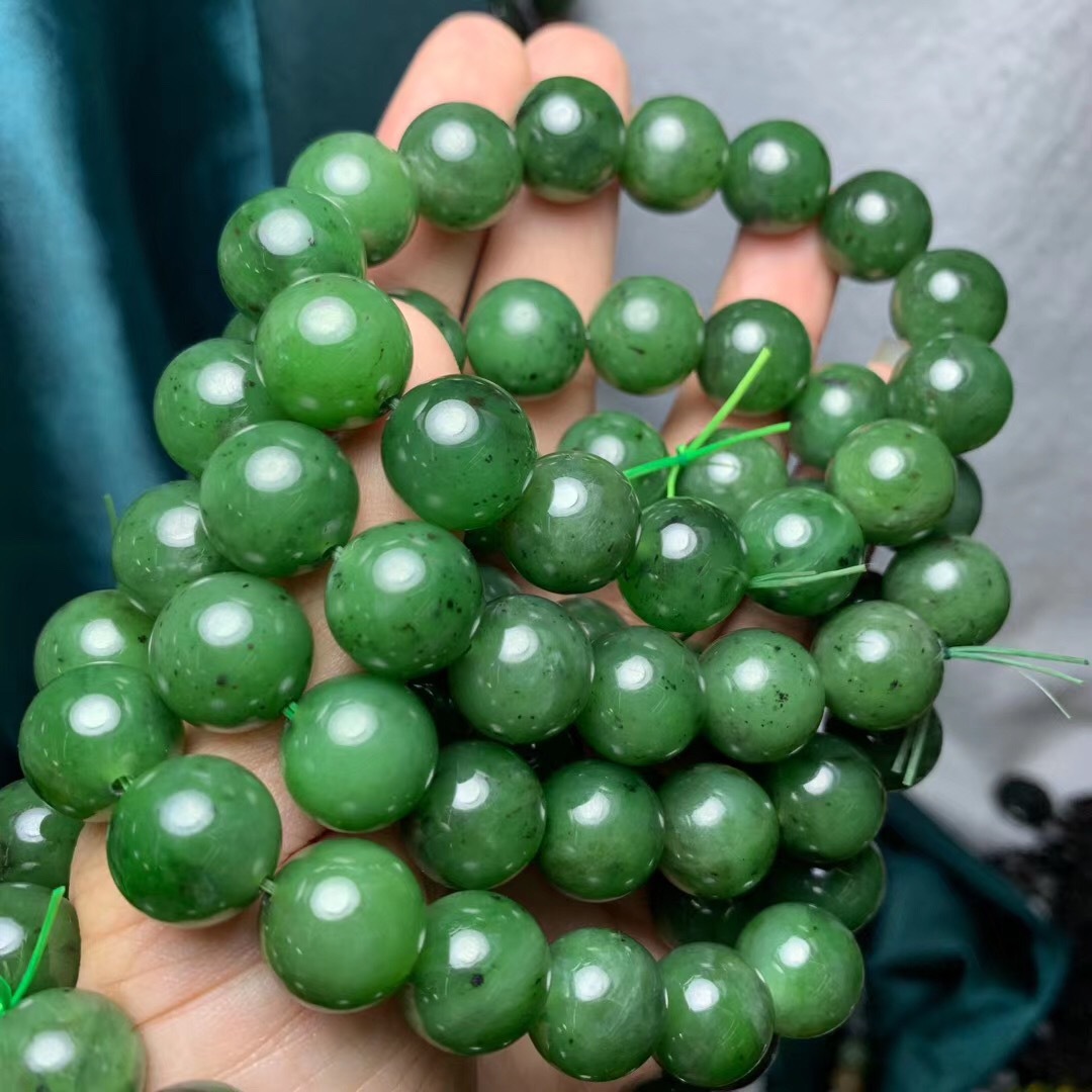 厂家直销 批发和田碧玉14mm单圈手链 微黑点 直播地摊货源 手串