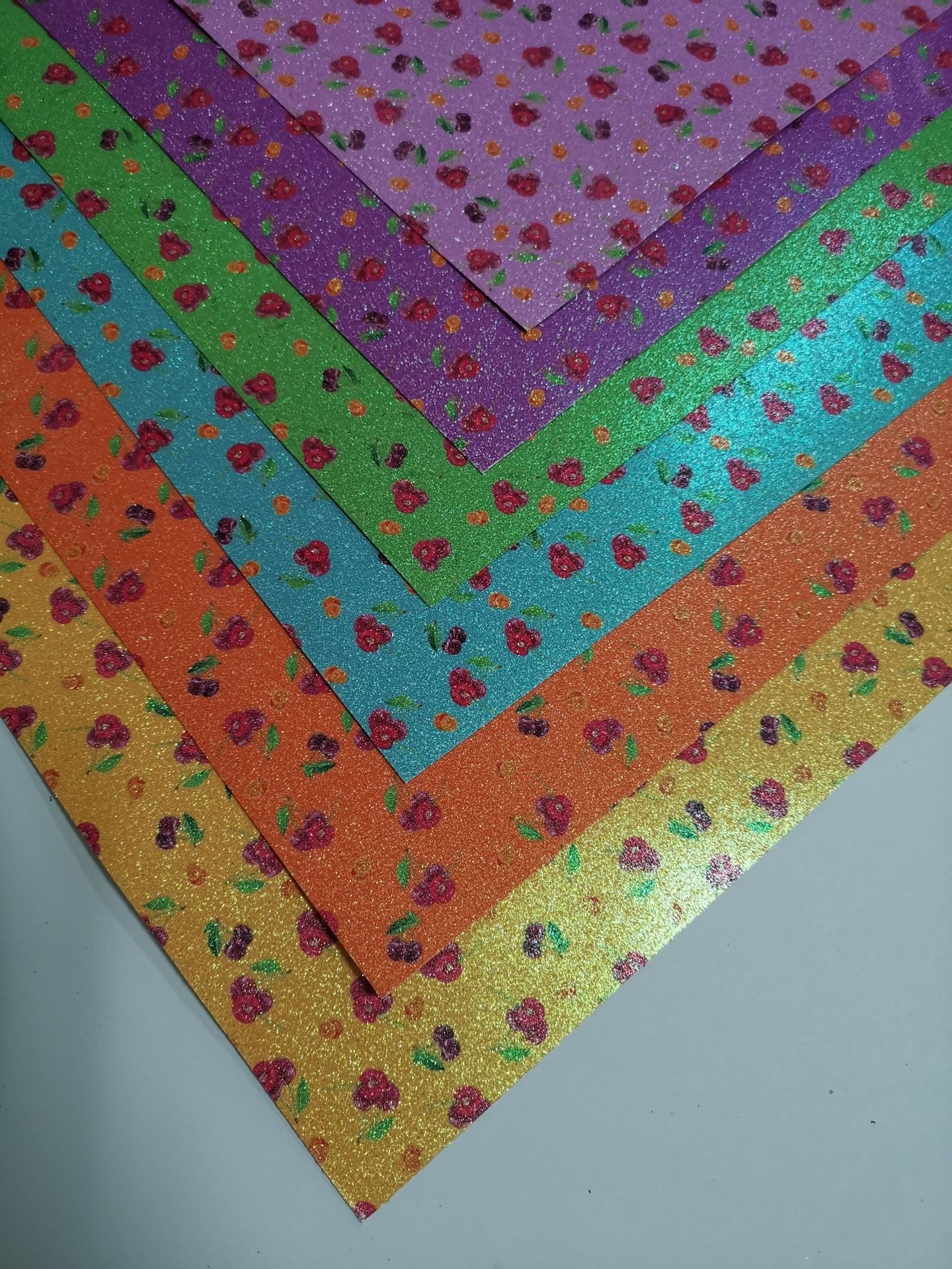 金葱印花纸义乌小商品市场热销环保新款低价批发金葱纸贺卡纸