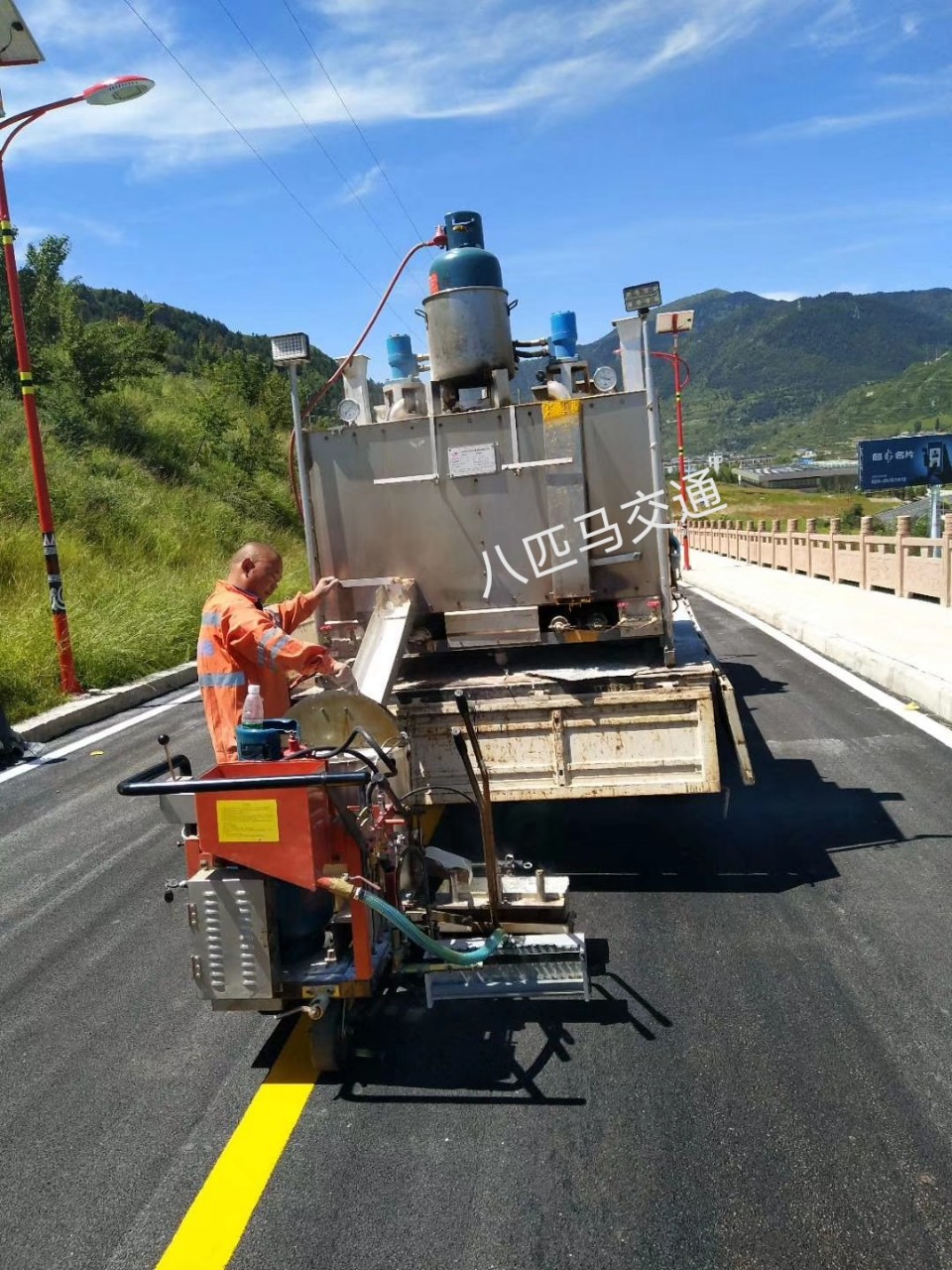 手推热熔划线一体机 路面震荡线减速带热熔标线机 高速公路划线机