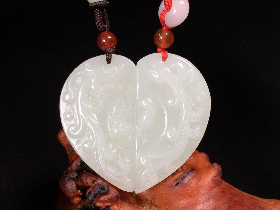 玉器保真玉石定情信物情侣玉吊坠一对和田玉石挂件项链心形龙凤佩
