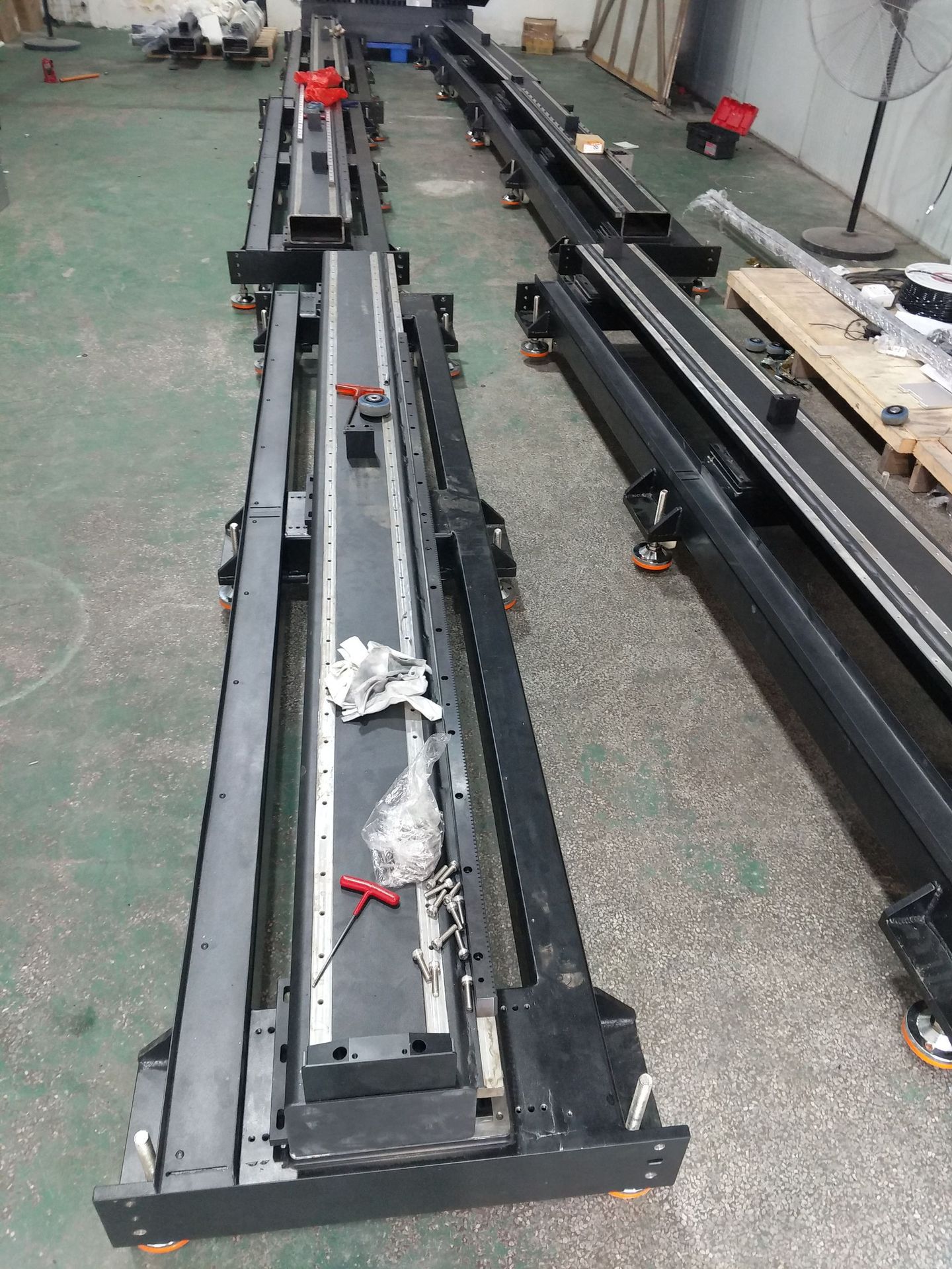 东莞不锈钢地轨导轨 机器人导轨地轨 精密拼接地轨 来图来样定做