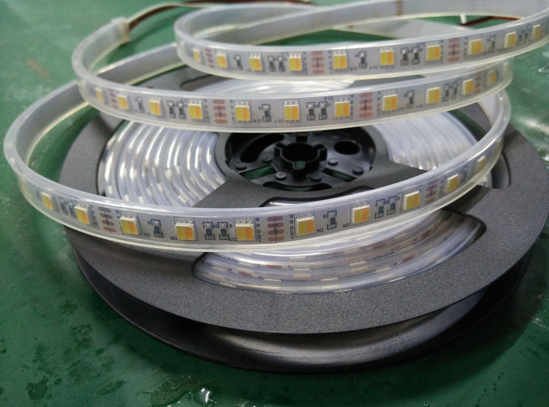 厂家直销二合一5050双色温灯带冷暖低压灯带led双色灯带一米60灯