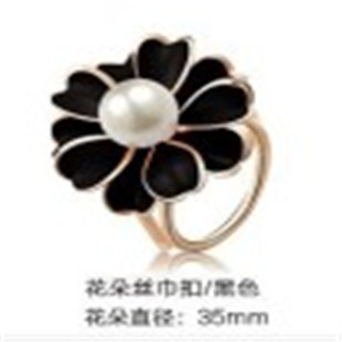Korean Dual-Use Personalized Simple Three-Ring Scarf Buckle Female Creative Diamond Corsage Scarf Buckle Shawl Buckle Versatile Brooch