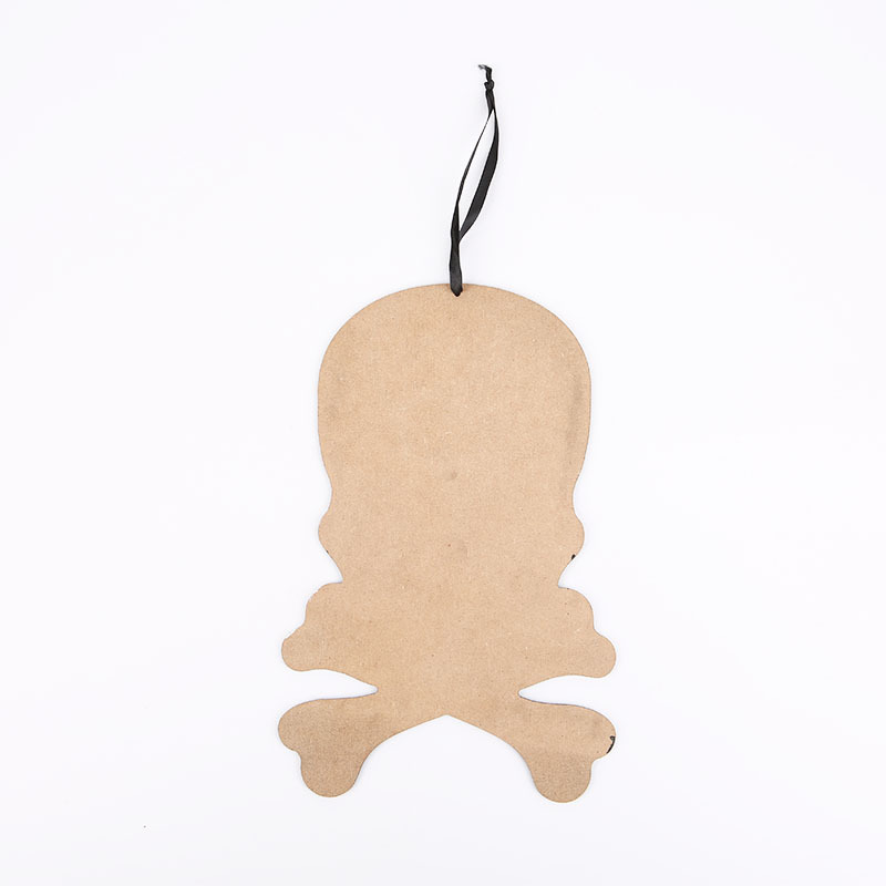 New Halloween Skull Shape Decorated Hangtag European and American Home Ghost Festival Wooden Crafts Pendant Customization