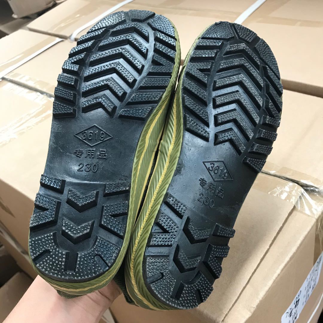 厂家男女黄胶鞋工地防滑耐磨劳动鞋农田橡胶底鞋90大花作训大钉鞋
