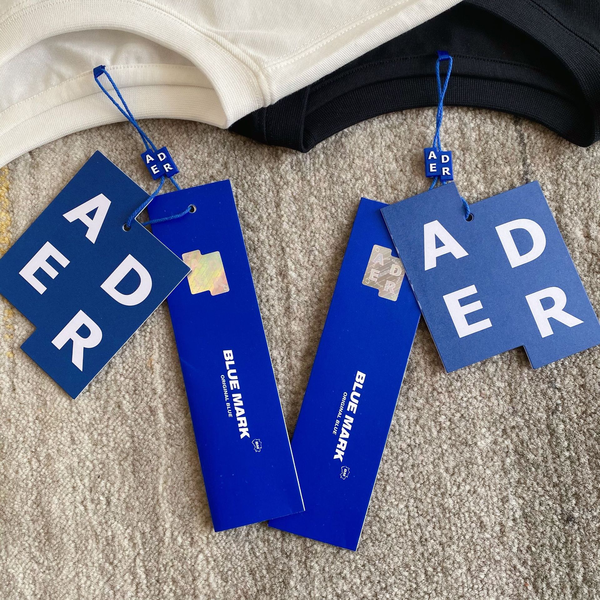 ader黑白限定款简约logo字母印花短袖2021adre男女周年纪念版t恤