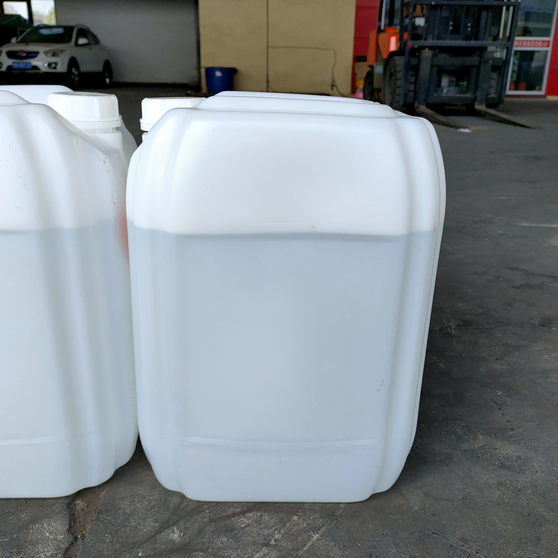 现货销售优质蒸馏水 实验室蒸馏水(去离子)电瓶蒸馏水