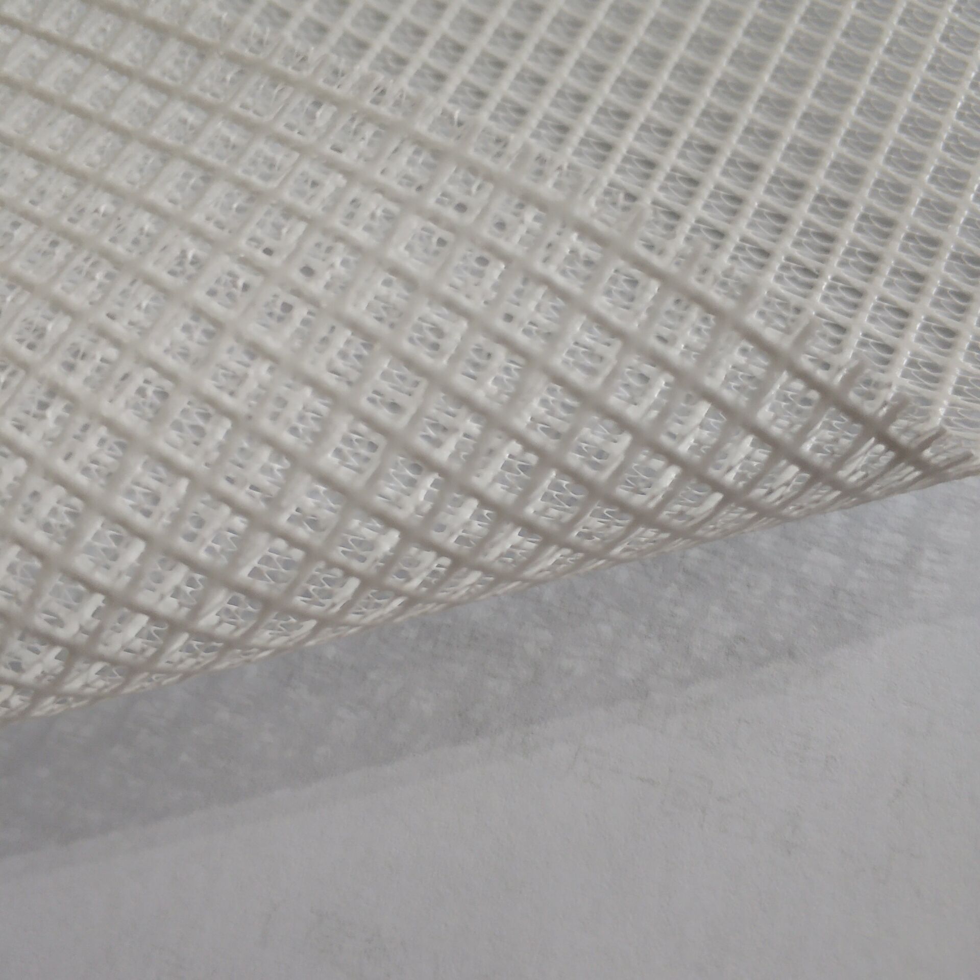 供应防老化pvc网格布耐撕破高强涤纶长丝涂层pvc树脂网眼布