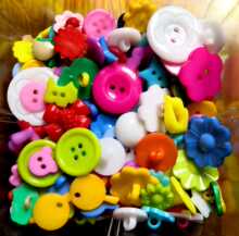 幼儿园儿童扣子创意制作彩色钮扣混装材料包贴画diy纽扣