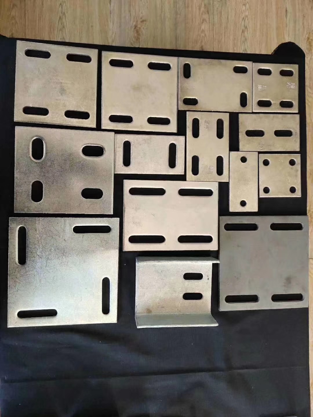 厂家生产幕墙配件冷热镀锌角码连接件五金加厚角码价格优惠