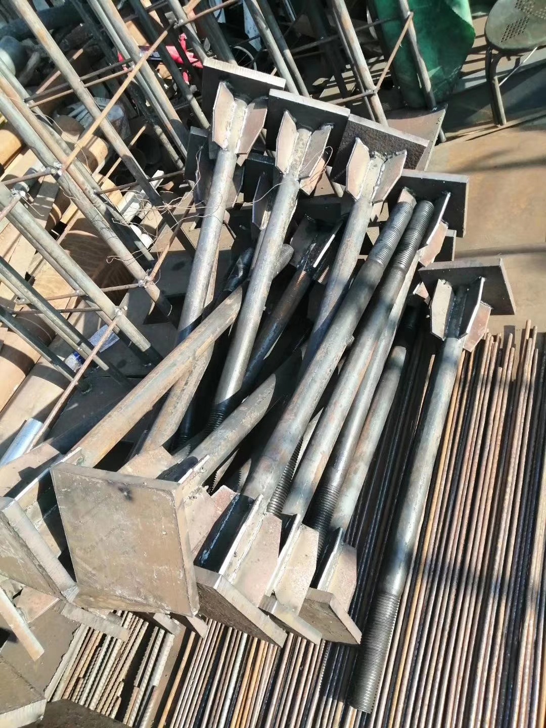 厂家直供热镀锌地脚螺栓l型电力铁塔地脚笼热镀牙小杆伞量大从优