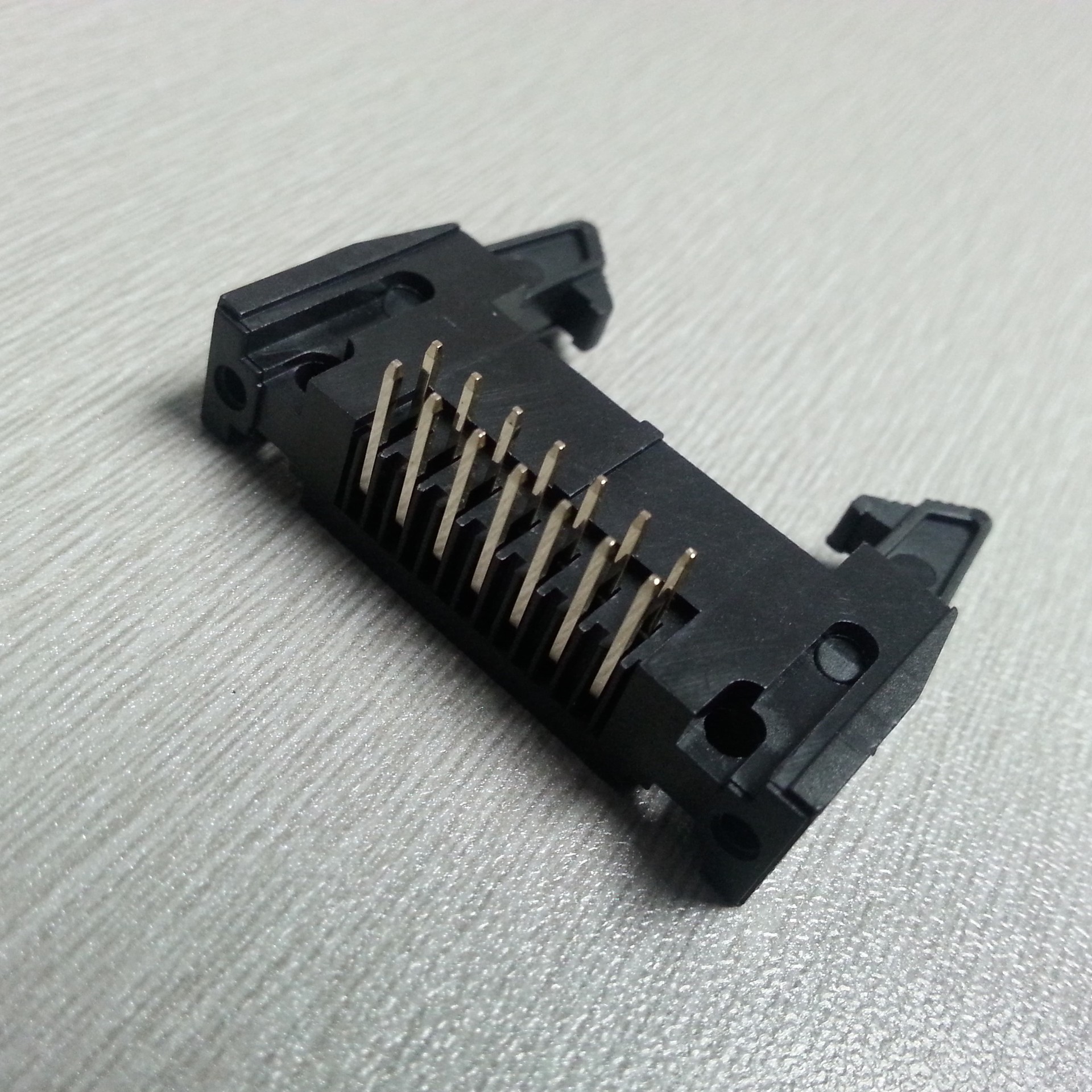 54mm90度14pin弯针牛角插座 2x7芯双排弯脚排线针座