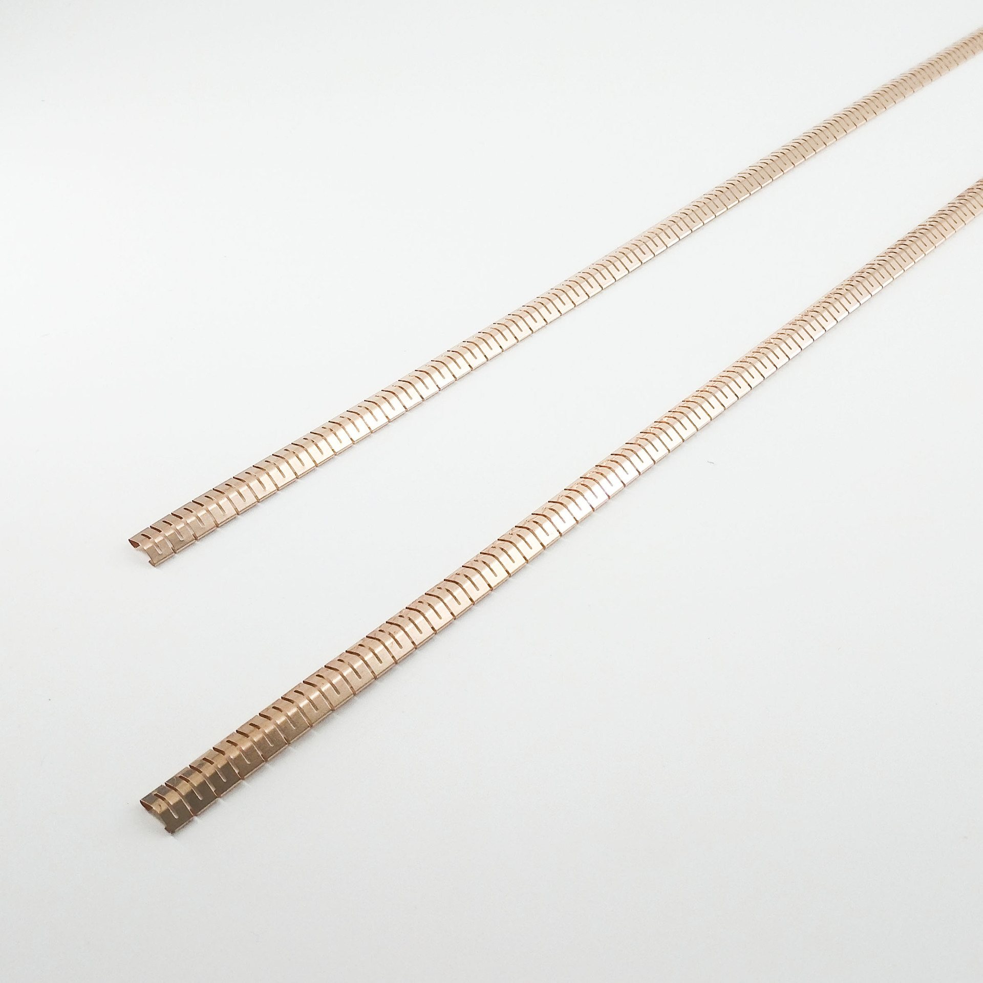 定制铍铜弹片 铍铜屏蔽簧片 铍铜簧片 emi电磁屏蔽材料铍铜弹片