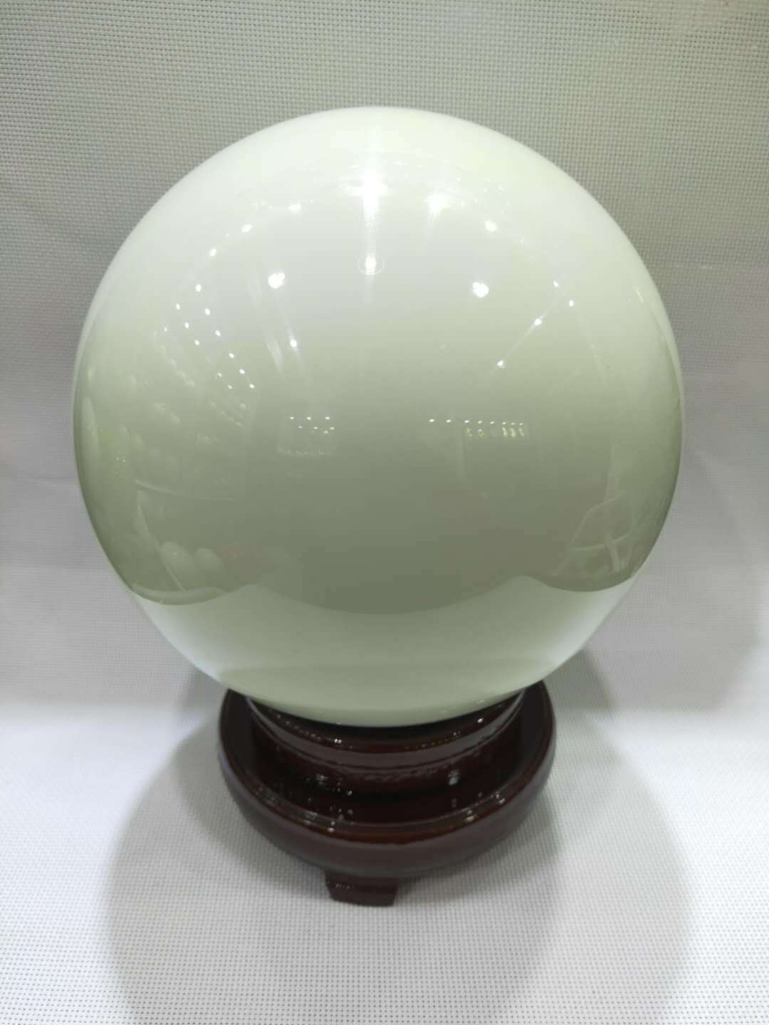 发光萤石夜明珠白色冰洲石夜光球发光球夜光石家居摆件