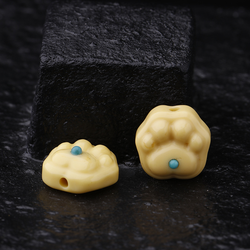 金膏玉雕刻龟壳镶绿松石 天然金膏玉莲花扣猫爪熊掌文玩配饰配件