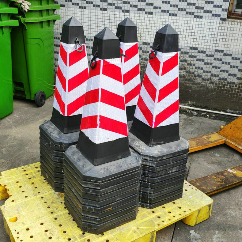 路锥厂家 反光雪糕筒 沙底方锥 交通锥 pe路锥