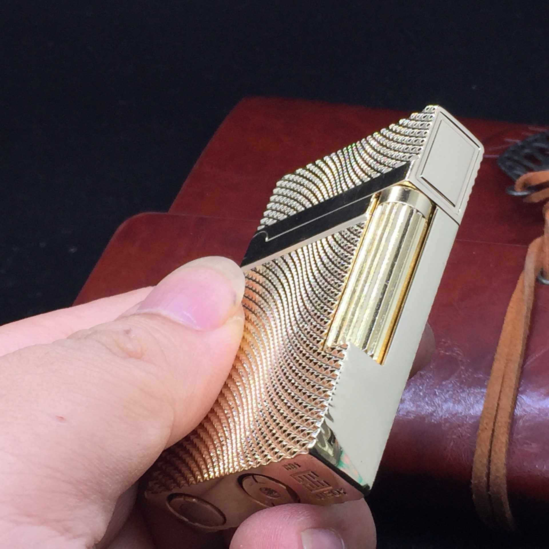 酷宝金色网纹朗声火石打火机个性复古礼品火机