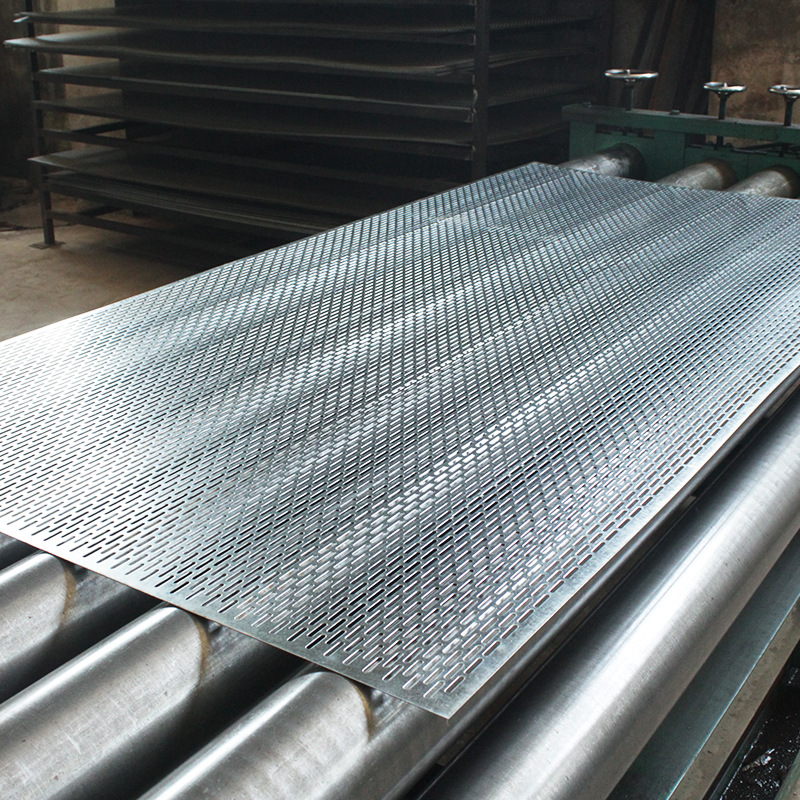 厂家批发不锈钢0.4mm长方形筛网冲孔板粉碎机过滤网板装饰圆板网